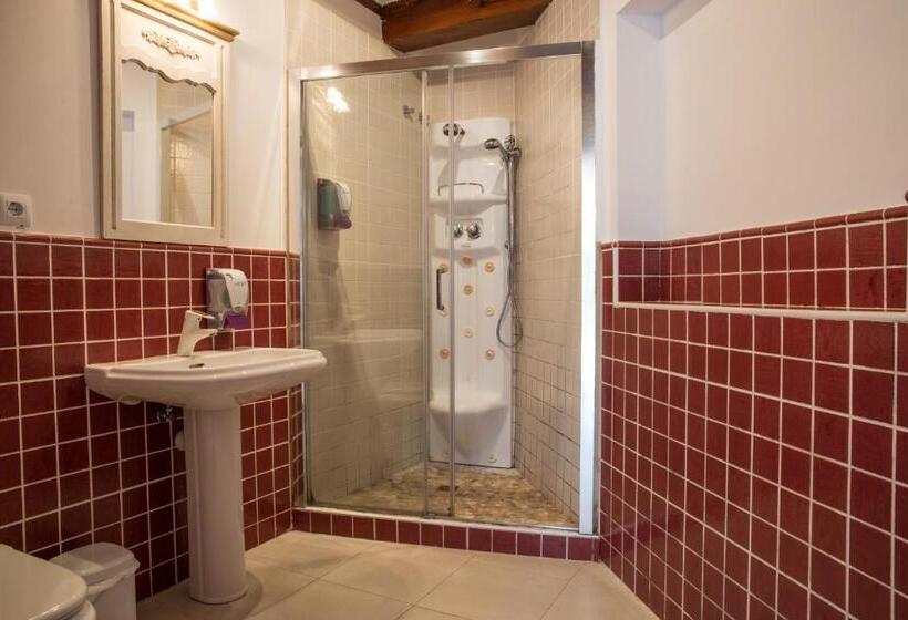 Пансион Trisileja En Posada La Busta