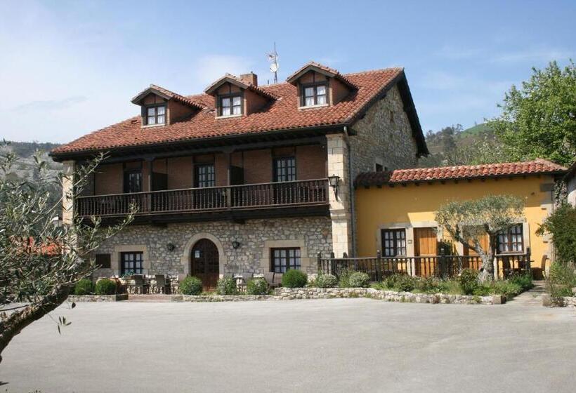 Пансион Trisileja En Posada La Busta