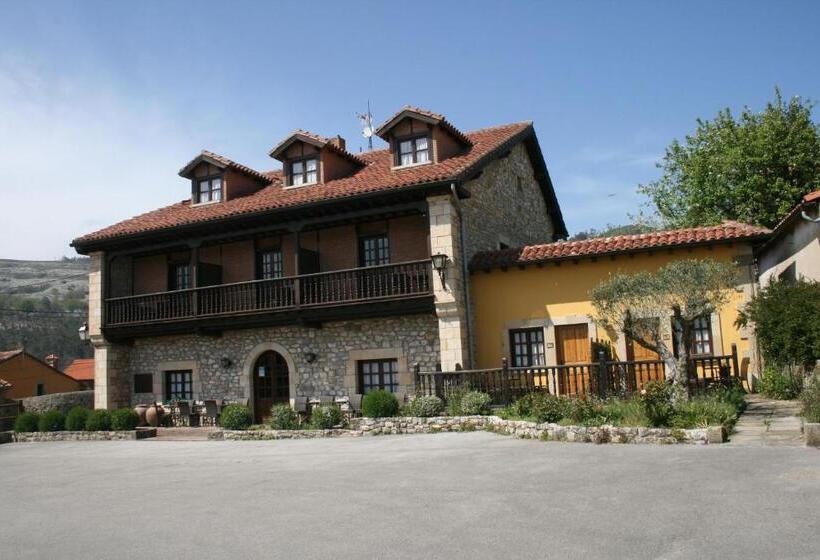 Пансион Trisileja En Posada La Busta