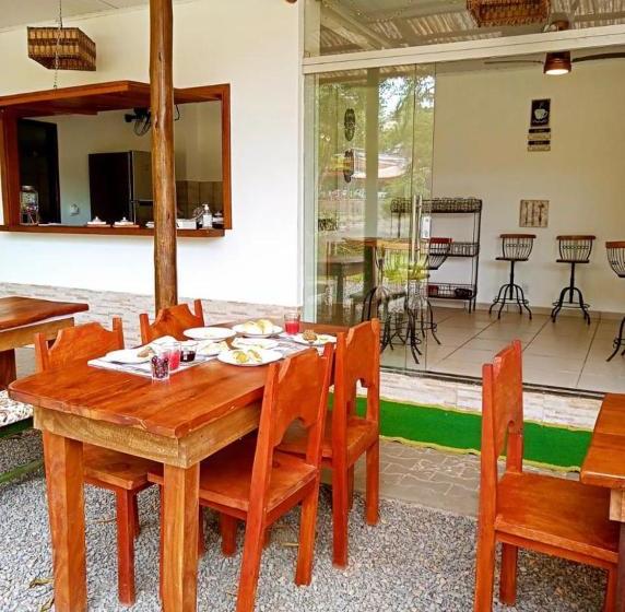 Pousada Residenzial Cariocare