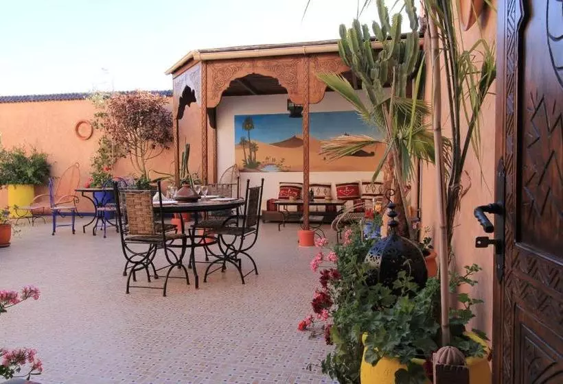 ریاض Maison Du Soleil