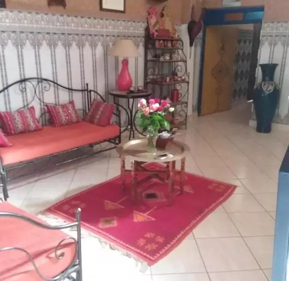 ریاض Maison Du Soleil