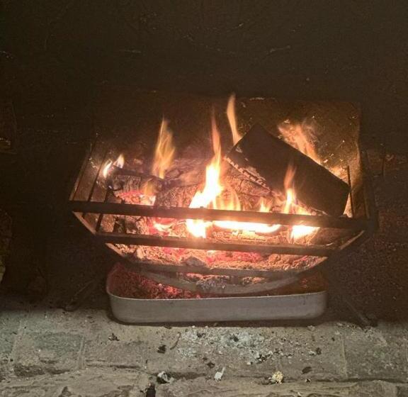 فندق صغير Kings Arms