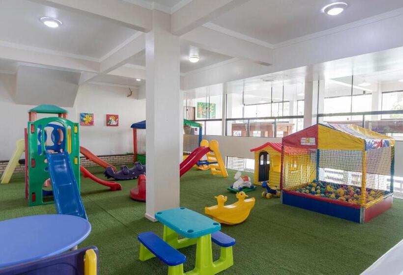 בית מלון כפרי Bombinhas Tourist Apart