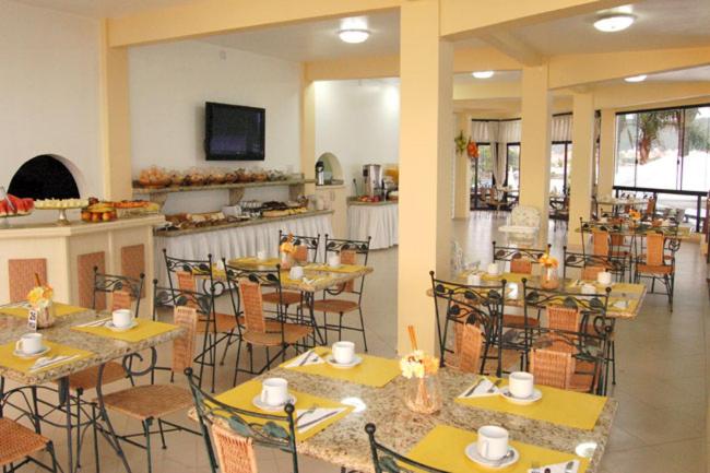 בית מלון כפרי Bombinhas Tourist Apart