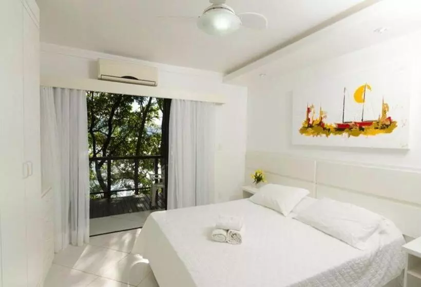 هتل Bombinhas Tourist Apart
