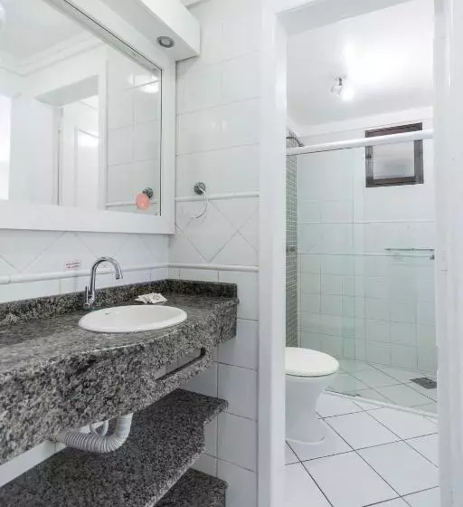 هتل Bombinhas Tourist Apart