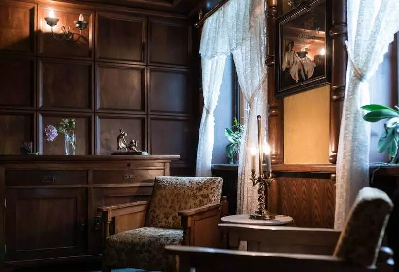 پانسیون Garni Hotel Cirman