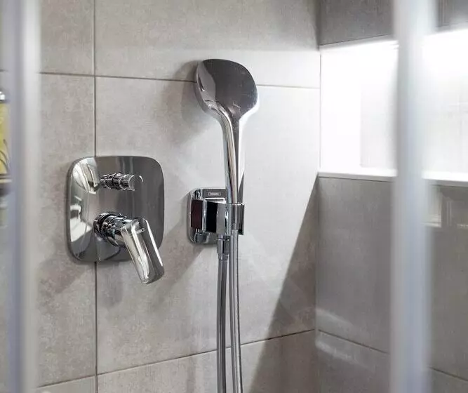 پانسیون Garni Hotel Cirman