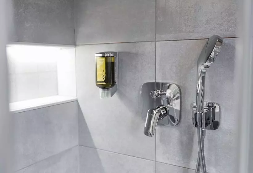 پانسیون Garni Hotel Cirman