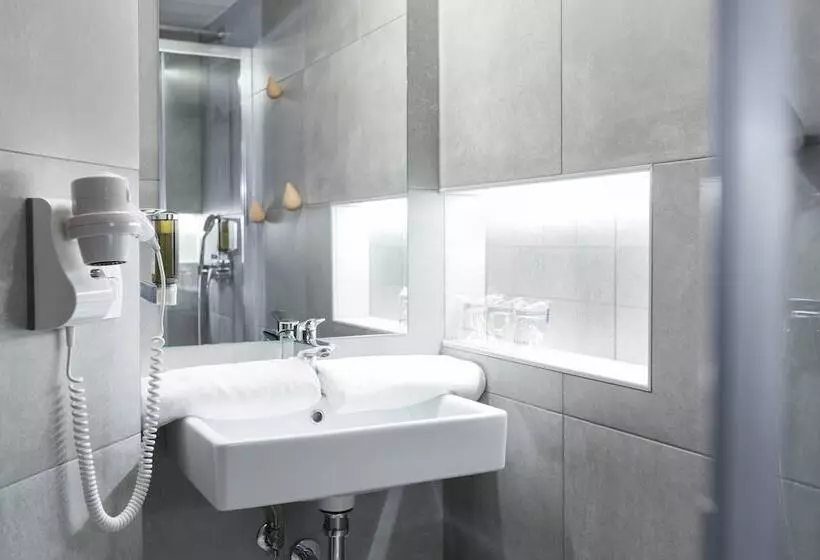 پانسیون Garni Hotel Cirman