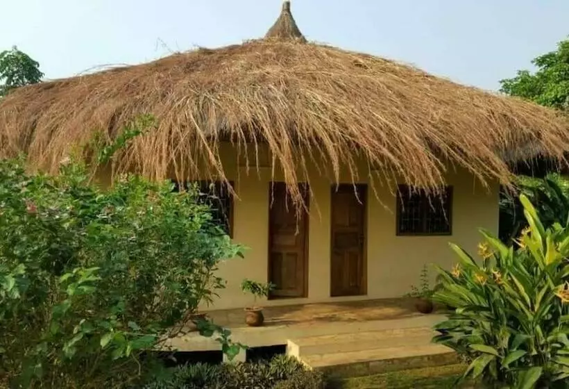 پانسیون Eden Lodge Kribi