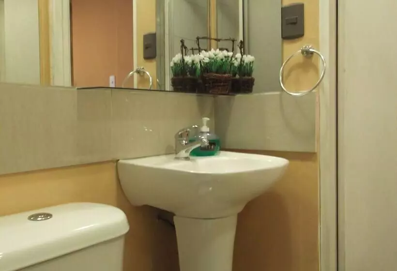 ペンション Hostal Del Aguila