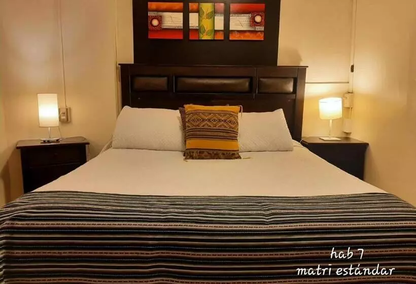 ペンション Hostal Del Aguila