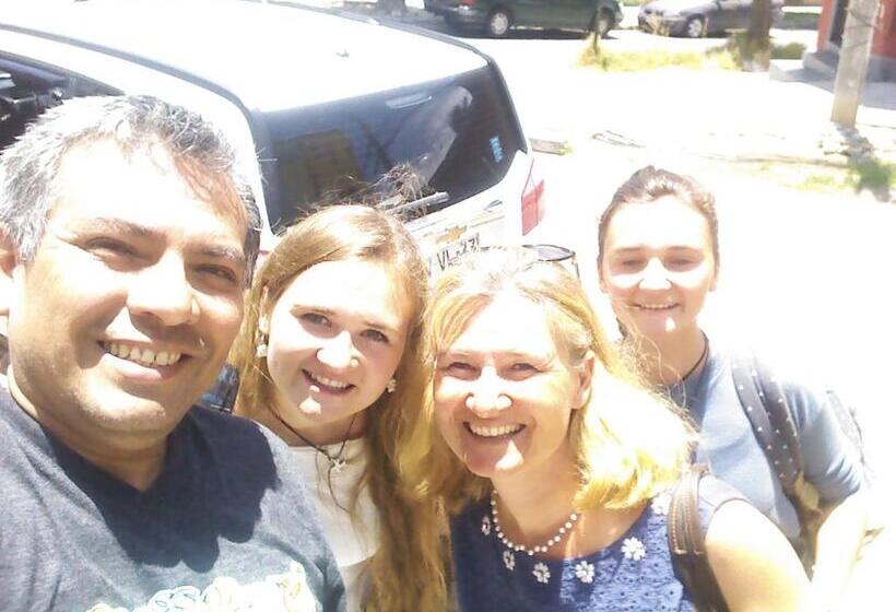 پانسیون Hostal Del Aguila