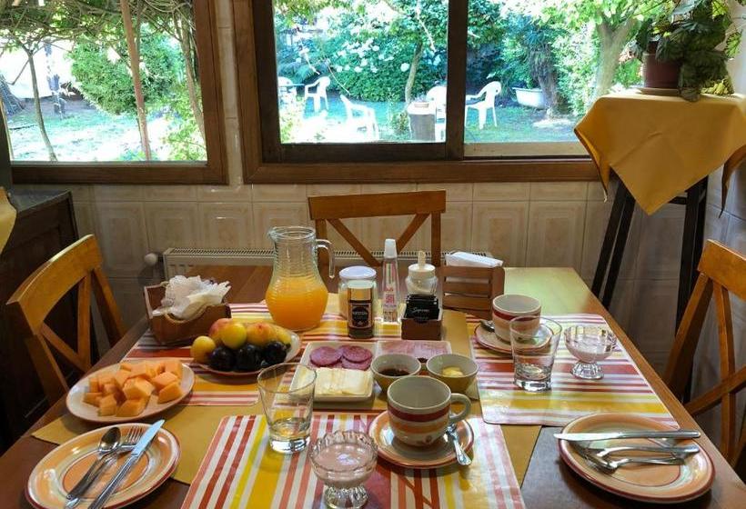 פנסיון Hostal Del Muelle