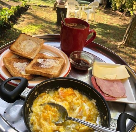 פנסיון Hostal Del Muelle