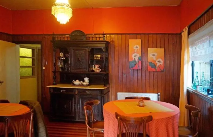 ペンション Hostal Del Muelle