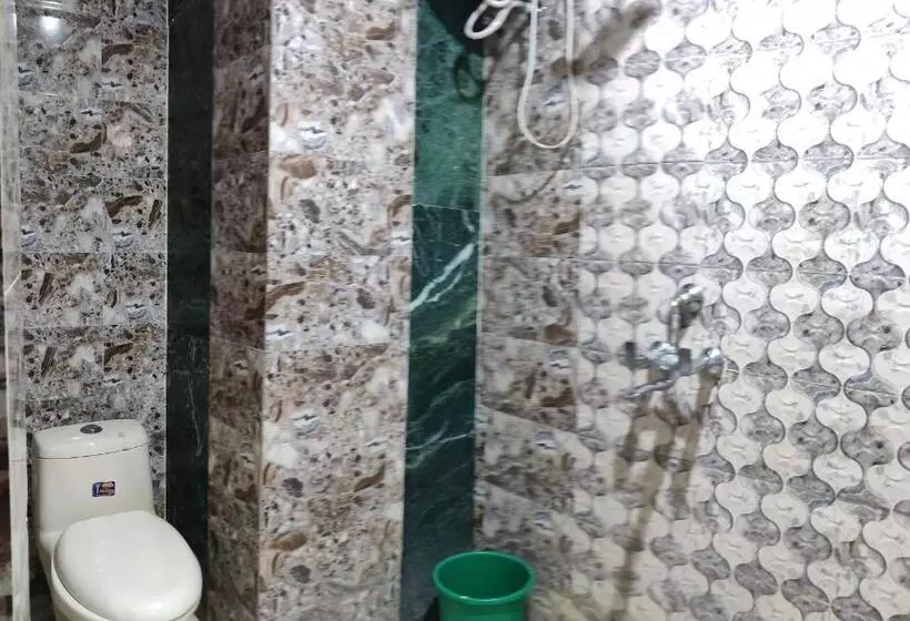 پانسیون Jagat Villa Guest House