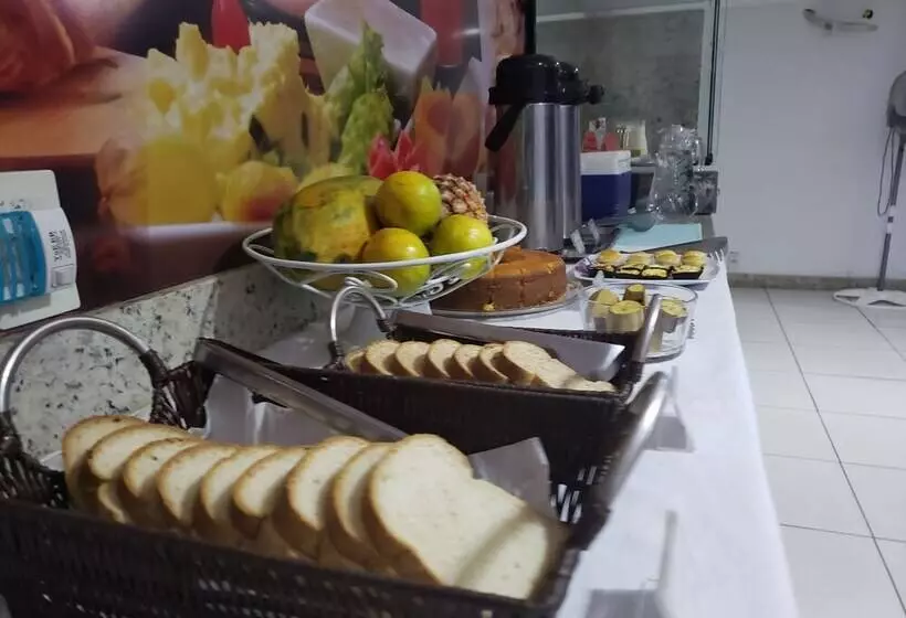 Majatalo Pousada Casa Verde