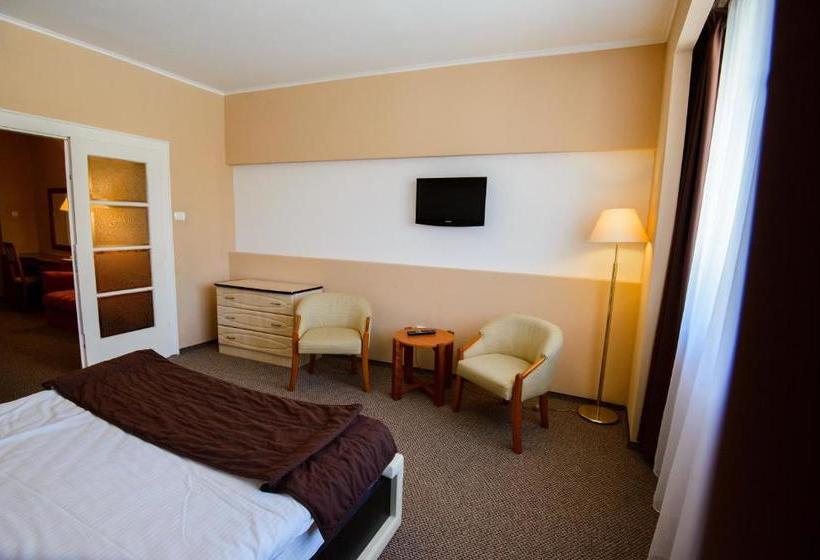 بنسيون Residence Piata Sfatului