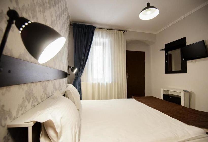 بنسيون Residence Piata Sfatului