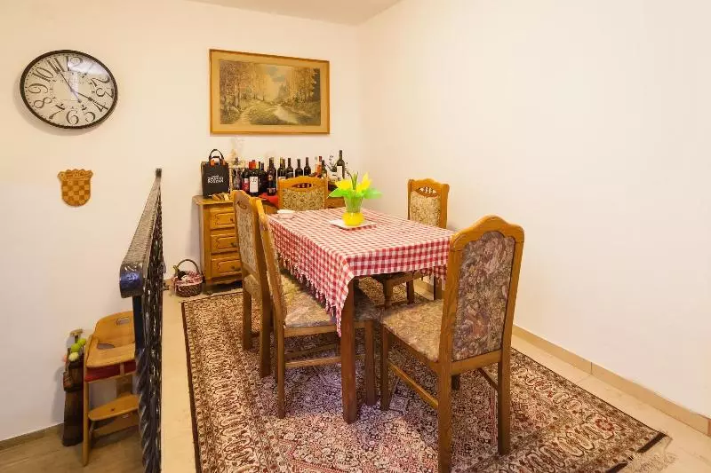 Hotelli House Zeljko