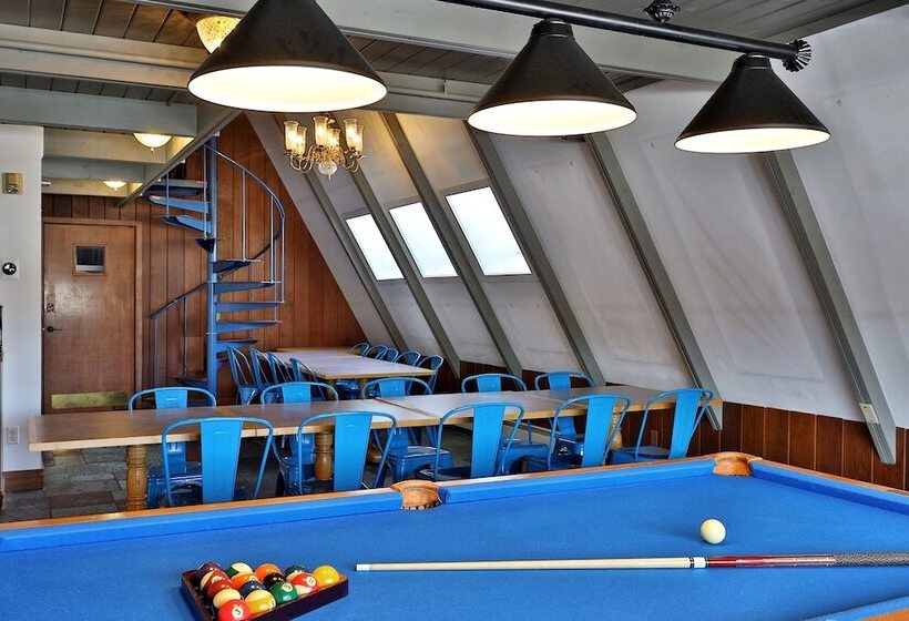 호텔 The Birch Ridge: European Room #8   King Suite In Killington, Vermont. Hot Tub. 1 Bedroom Home