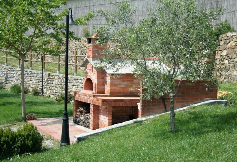 בית מלון כפרי Agriturismo Benza