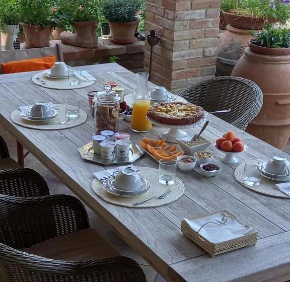 ホテル Agriturismo Poderino