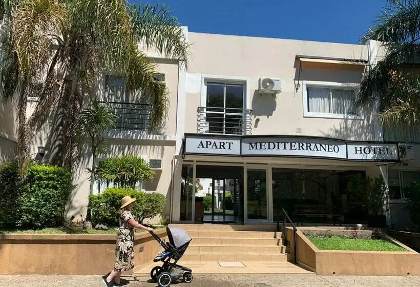 Mediterraneo Apart