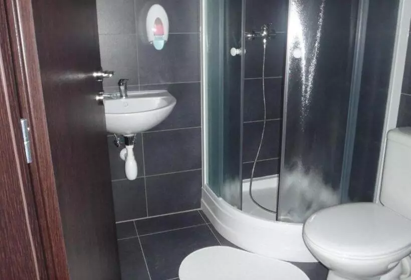 ペンション Jbi Wellness