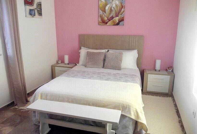 پانسیون Vivenda Familia Pedro