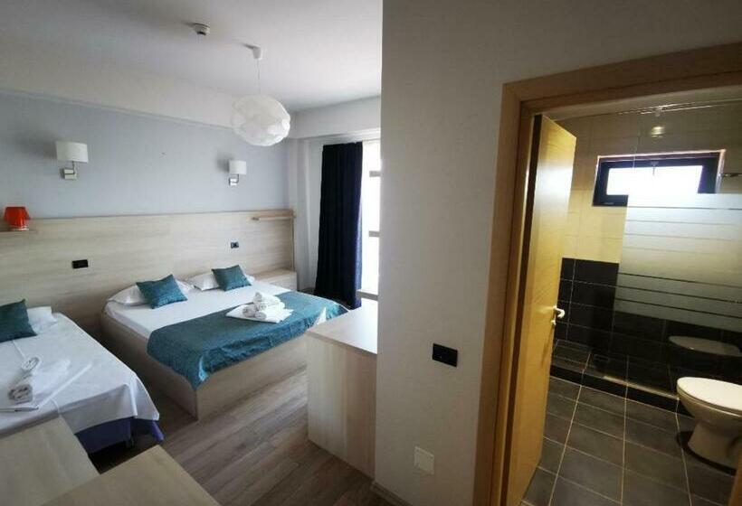 פנסיון Kharisma