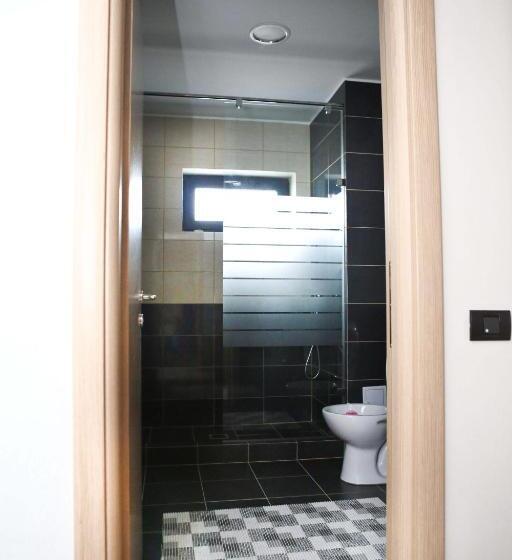 פנסיון Kharisma