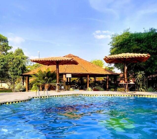 膳宿费 Pousada Do Lajes