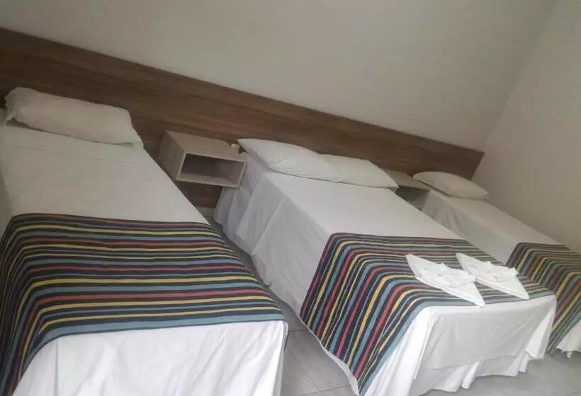 ペンション Pousada Do Lajes