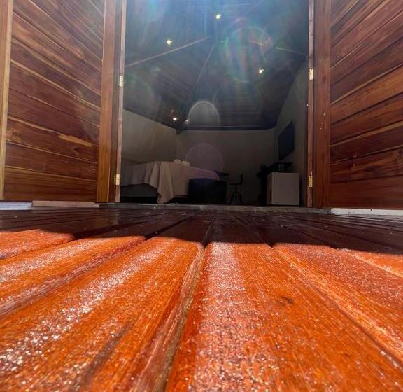 پانسیون Pousada Vila Margarida