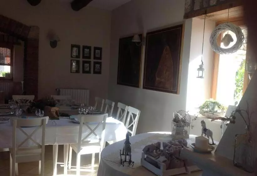هتل Masseria Fontana Dei Fieri
