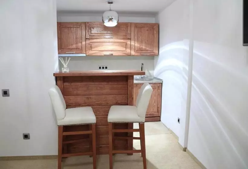 Majatalo La Monitori