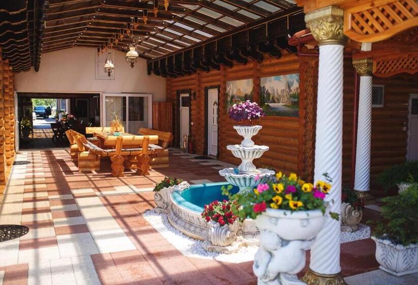 بنسيون Vila Adr