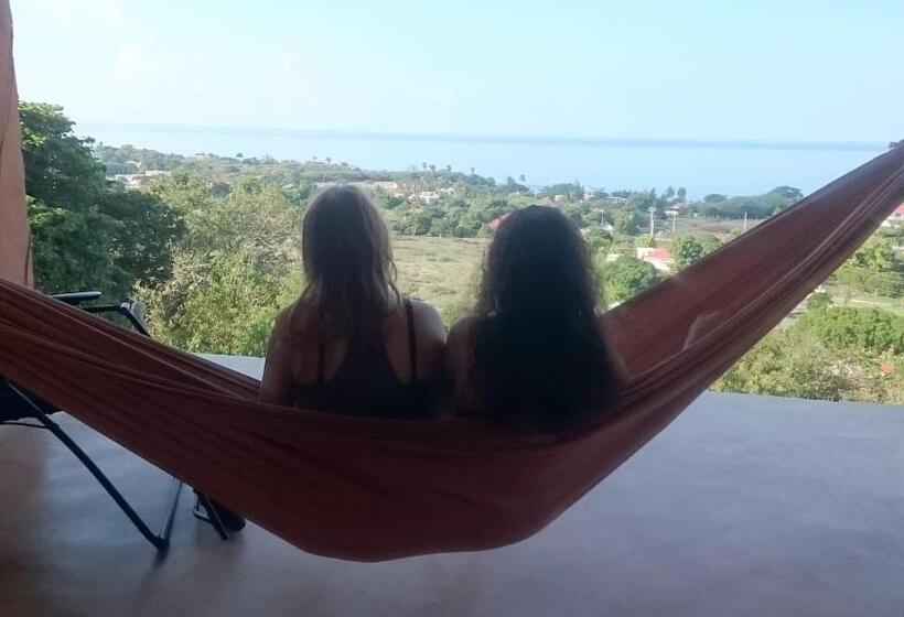 پانسیون Welcoming Vibes