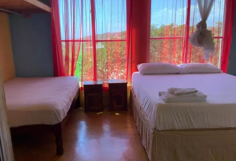 پانسیون Welcoming Vibes