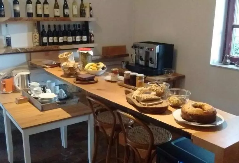 Hotelli Agriturismo Casa Caponetti