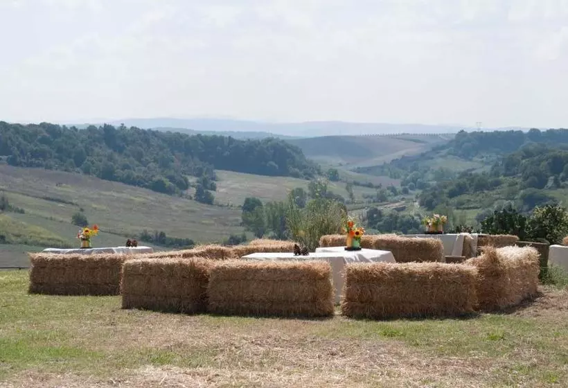 Hotelli Agriturismo Casa Caponetti
