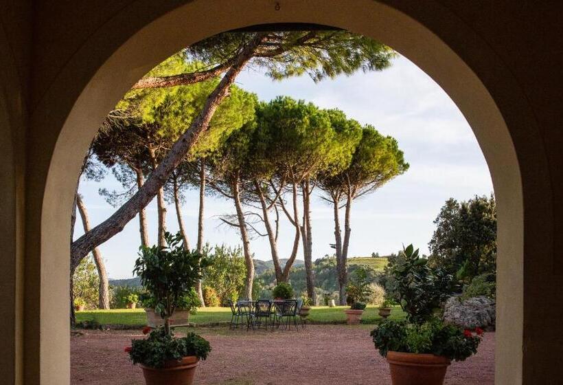 Отель Agriturismo Le Querciole