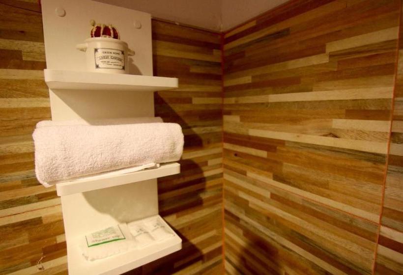 Пансион Plawan Lipe Resort