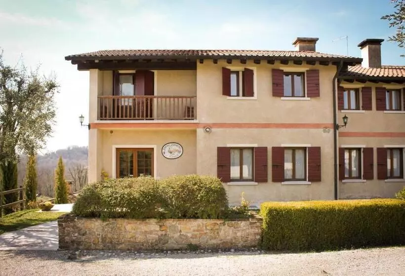 ホテル Agriturismo Al Capitello