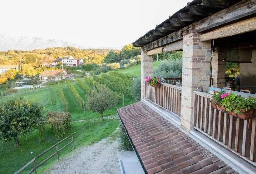 ホテル Agriturismo Al Capitello