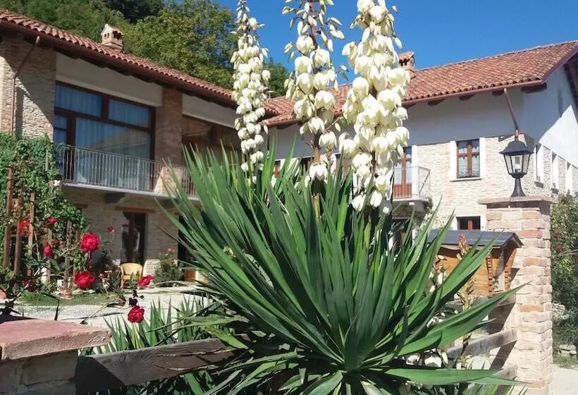 Hotelli Agriturismo Ercolana